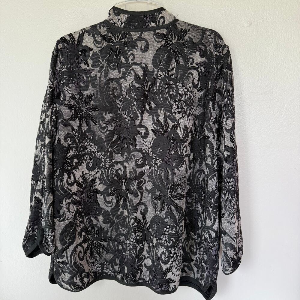 Multiples Black Gray Scroll size 2X tapestry jack… - image 10